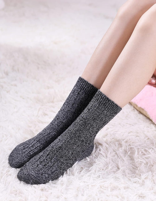 Load image into Gallery viewer, Womens 5 Pairs Soft Thick Comfort Casual Cotton Warm Wool Crew Winter Socks
