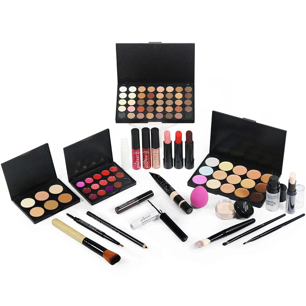 Comprehensive Makeup Set for Women and Girls, Featuring Eyeshadows, Lipsticks, Eyeliner, and Face Essentials for Effortless Glamour.